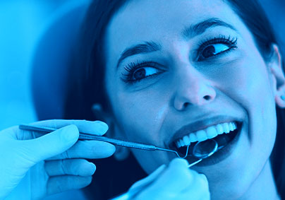 Behandlungsbild - Voruntersuchung beim Zahnarzt